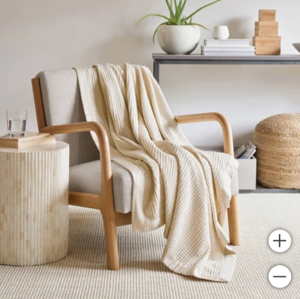 Jennifer Adams Cotton Waffle Throw